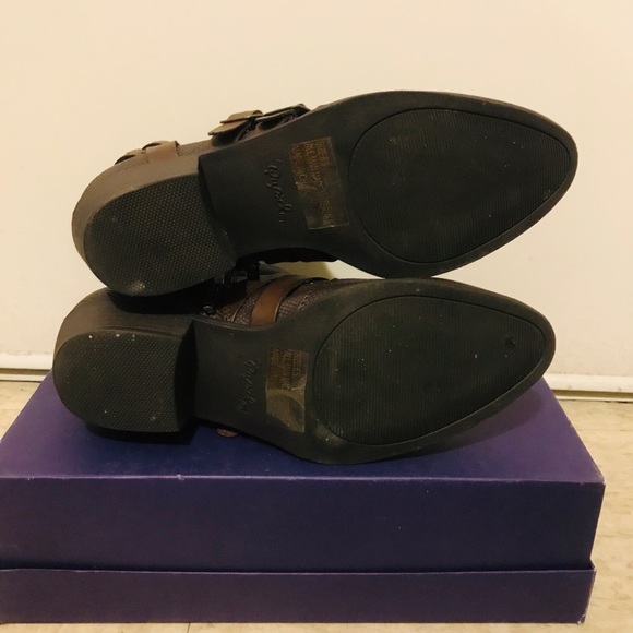 Ankle boots - Picture 4 of 5